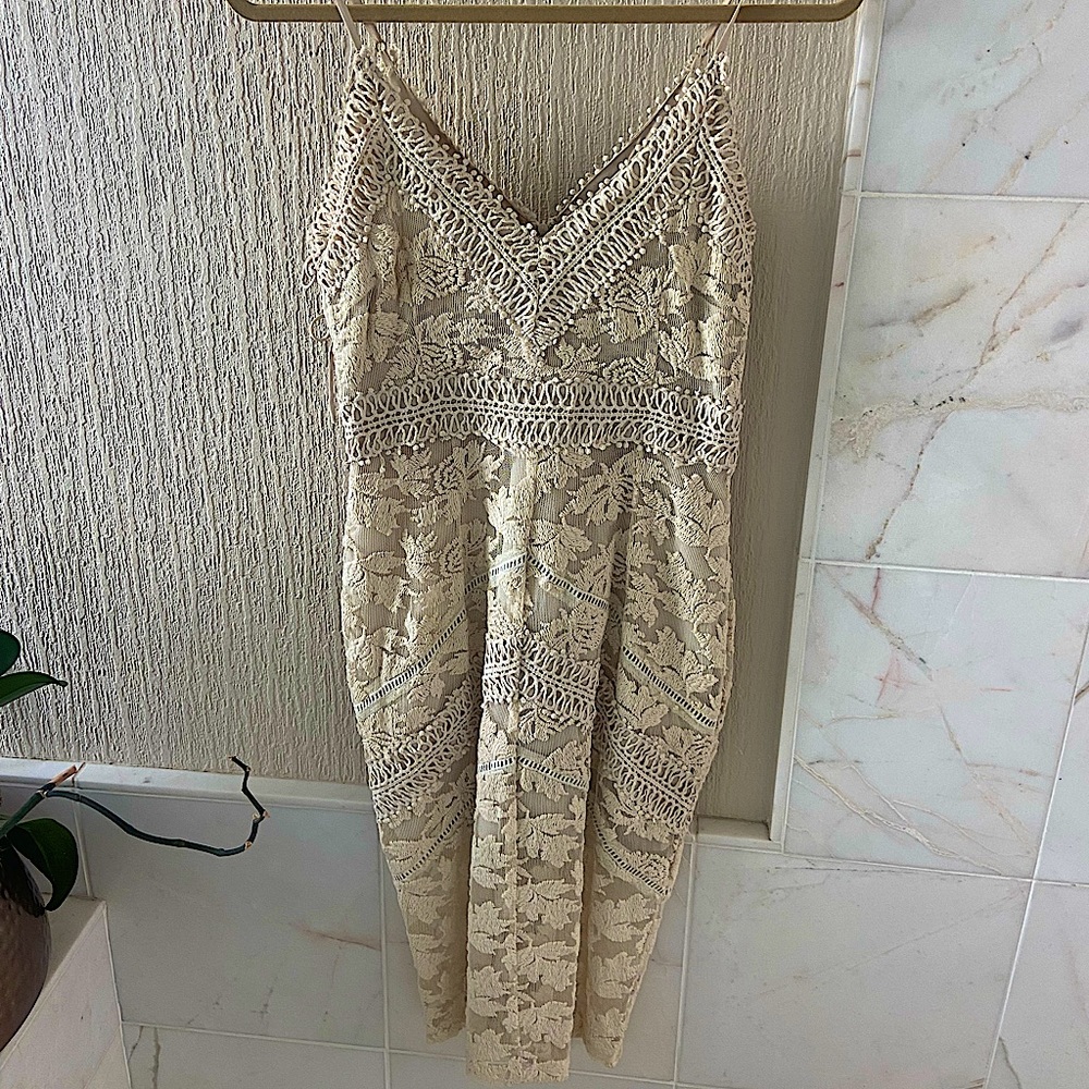 Nice woven off-white midi dress